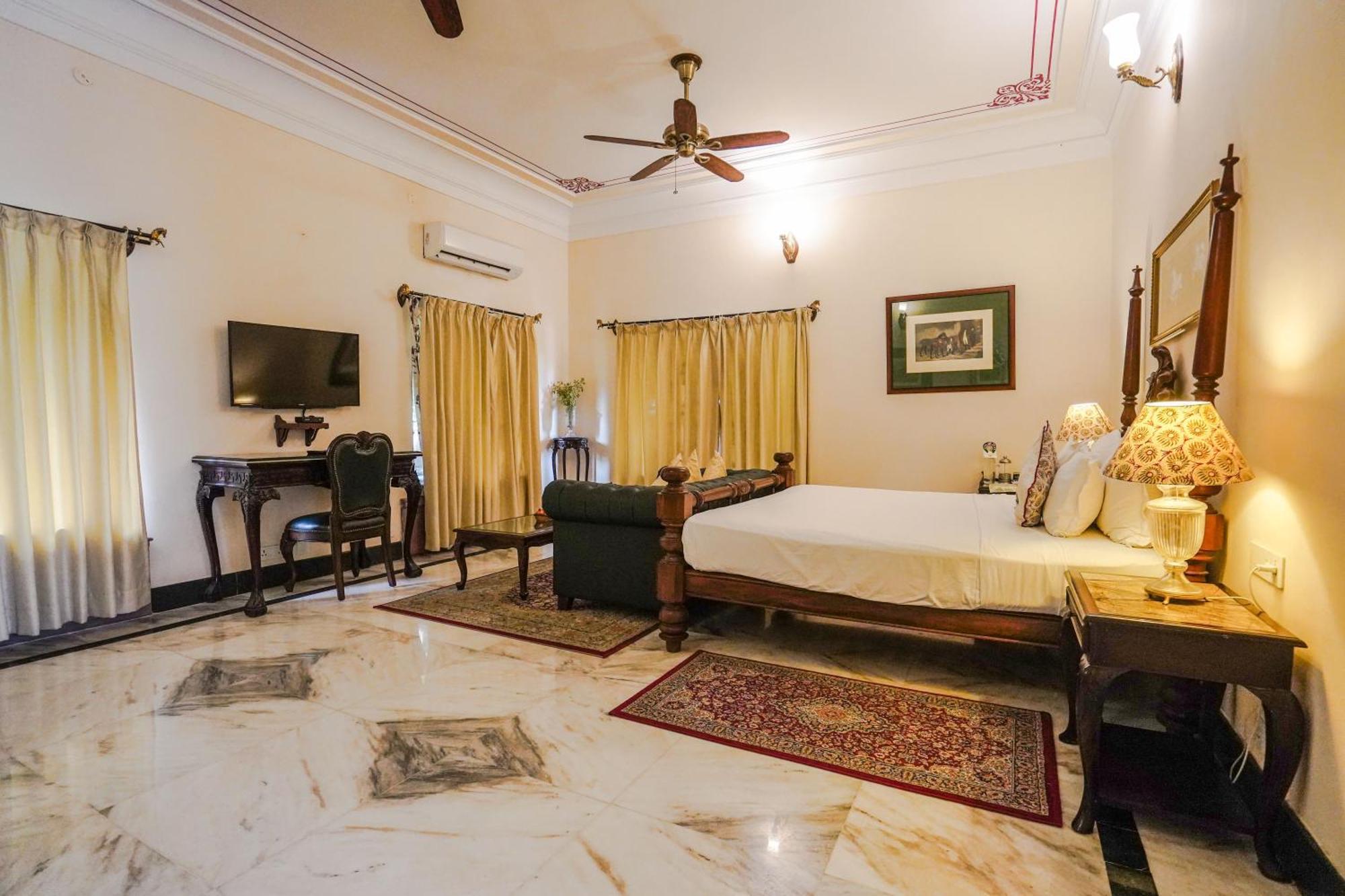 Khas Bagh Hotel Jaipur Luaran gambar